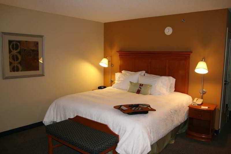 Hampton Inn Gretna - Smith Mountain Lake Exterior foto