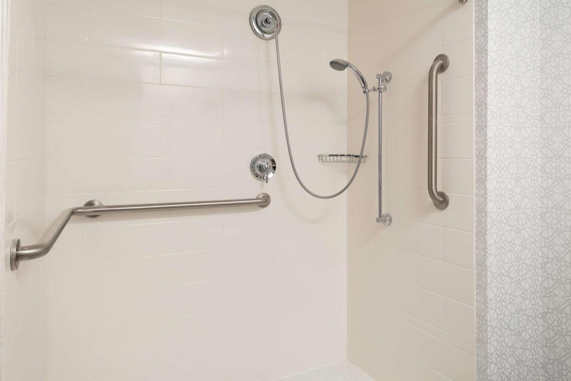 Hampton Inn Gretna - Smith Mountain Lake Exterior foto